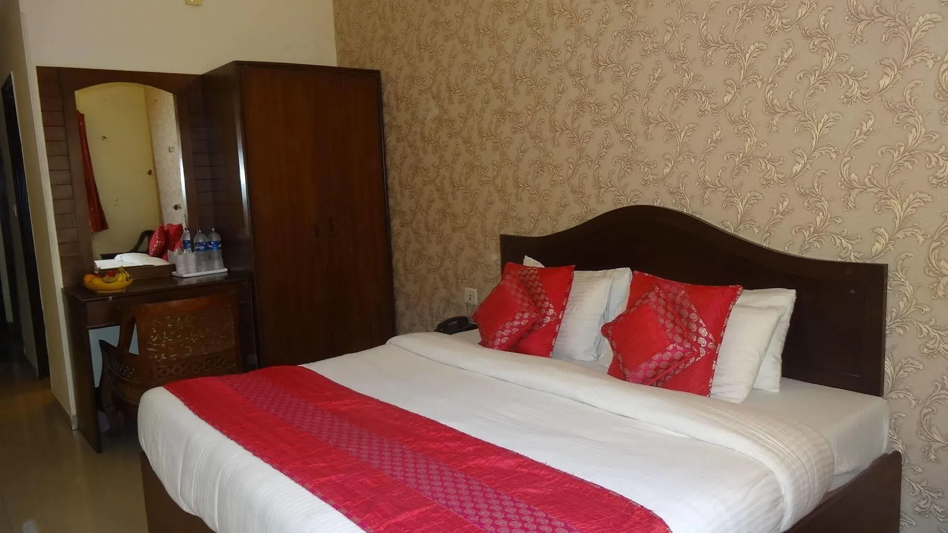 Hotel Taj Heritage, Agra Agra  3*, Agra (Uttar Pradesh)
